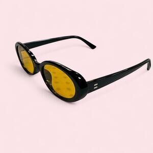 🕶 Vintage / Y2K Style Sunglasses